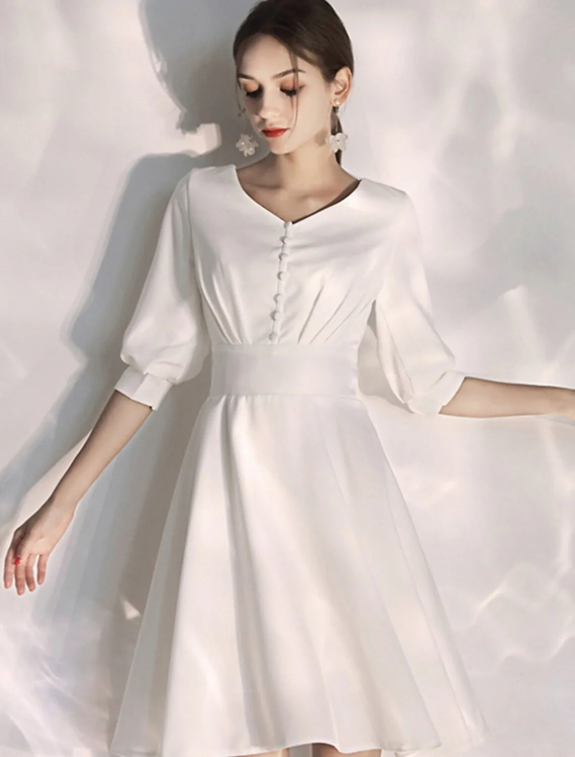 Reception Little Dresses Wedding Dresses A-Line V Neck Half Sleeve Knee Length Stretch Fabric Bridal Gowns