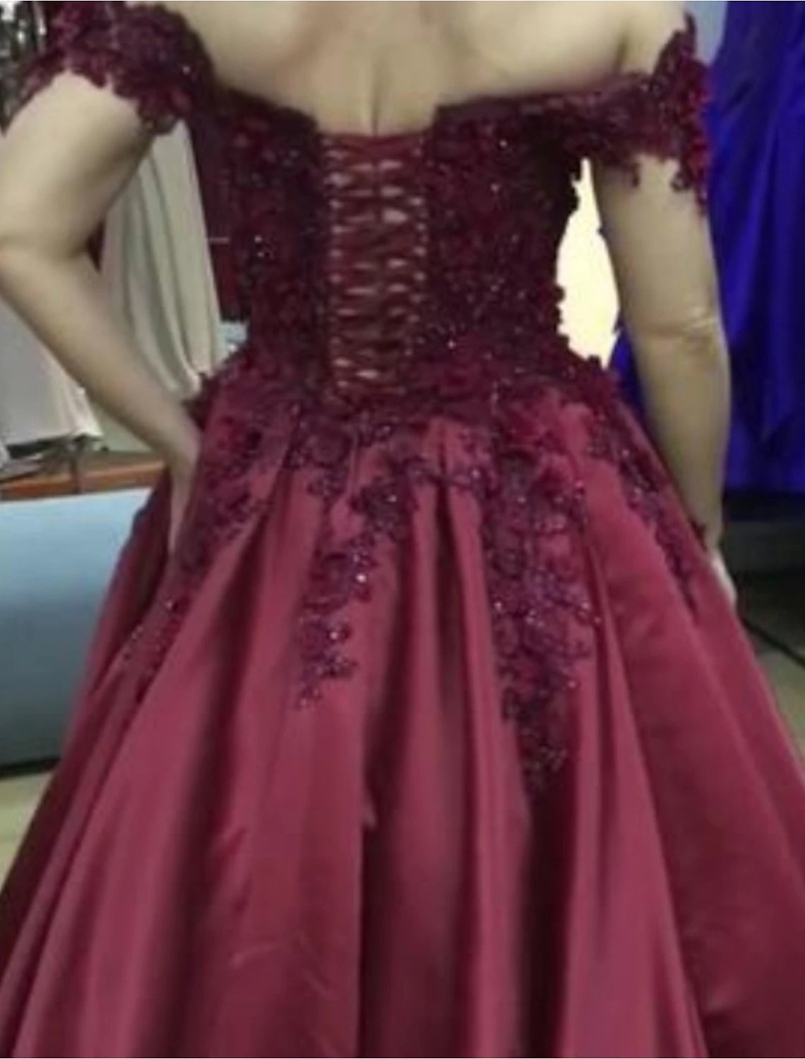 Ball Gown Evening Gown Luxurious Dress Quinceanera Prom Floor Length Sleeveless Off Shoulder Satin with Appliques 2024