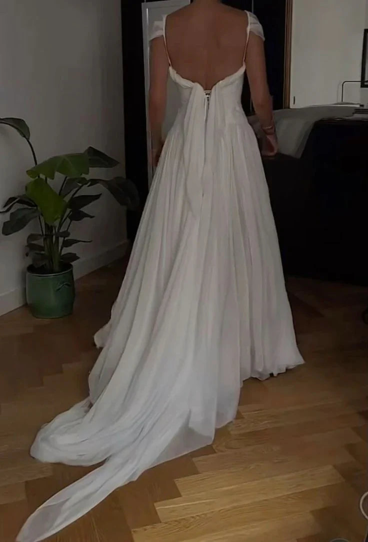 A-line Beautiful White Chiffon Wedding Dresses