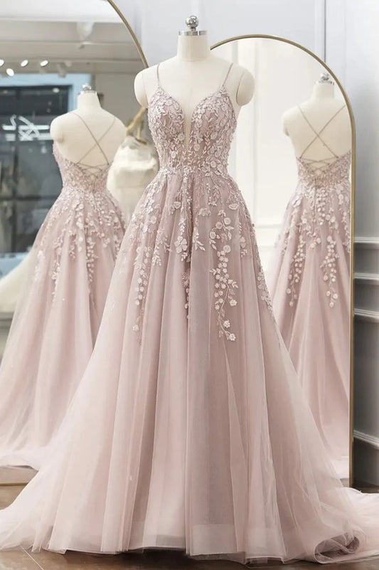 A-Line Princess Sleeveless V-Neck Applique Tulle Prom Dresses