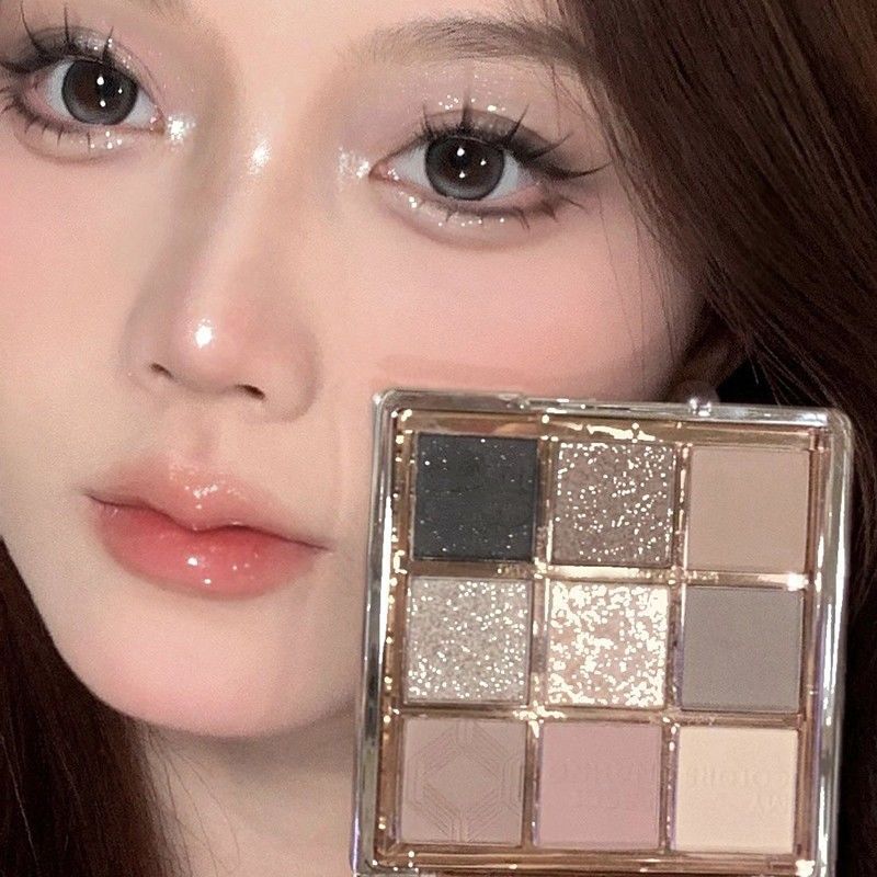 9 Colors Eyeshadow Palette Sweet Cool Girls Punk Smokey Black Grey Eye Shadow All-in-One Palette Matte Eye Contouring Eye Makeup