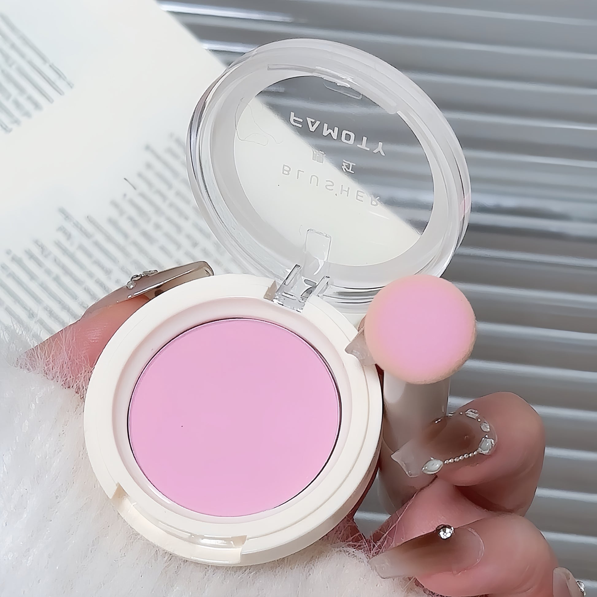 Monochrome Face Blush Palette Longlasting Waterproof Pressed Powder Matte Blush for Contouring Cheeks Travel Cosmetics
