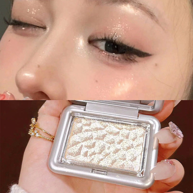 Dreamy Highlighting Powder  3D Effect for a Natural   All-Over Glow - Multi-Purpose Compact Powder for Blush   Contour