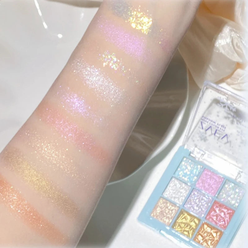 9 Colors Glitter Snowflake Eyeshadow Palette Dream Girl Pearly Eye Shadow Matte Matte Highlights Cool Tone Charming Eyes Makeup