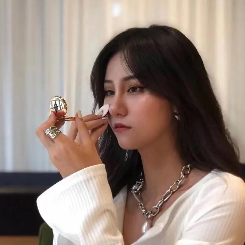 Mini Setting Powder Oil Control Puffs Natural Compact Waterproof Foundation Brighten Skin Soft Flawless Dry Powder Concealer