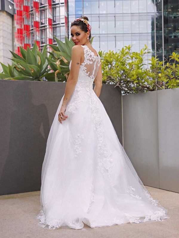 A-Line/Princess Sleeveless Tulle Lace Scoop Sweep/Brush Train Wedding Dresses