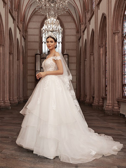 A-Line/Princess Tulle Applique Sweetheart Sleeveless Sweep/Brush Train Wedding Dresses