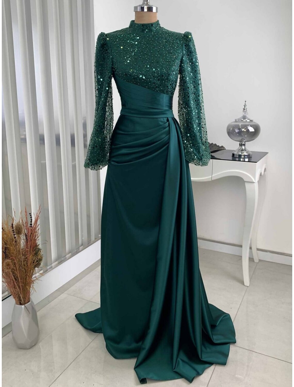 A-Line Evening Gown Champagne Christmas Elegant Dress Formal Sweep / Brush Train Long Sleeve High Neck Satin with Glitter Pleats Ruched