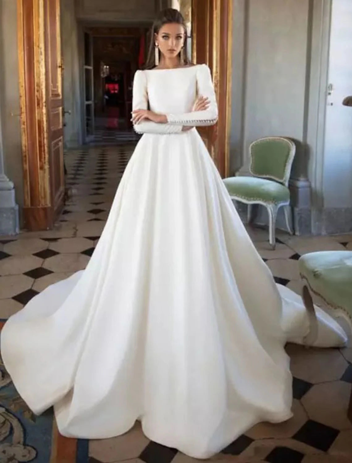 Formal Fall Wedding Dresses Ball Gown Scoop Neck Long Sleeve Court Train Satin Bridal Gowns With Buttons Pleats