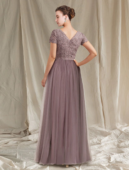 A-Line Mother of the Bride Dress Elegant Luxurious Jewel Neck Floor Length Lace Tulle Short Sleeve with Pleats Appliques