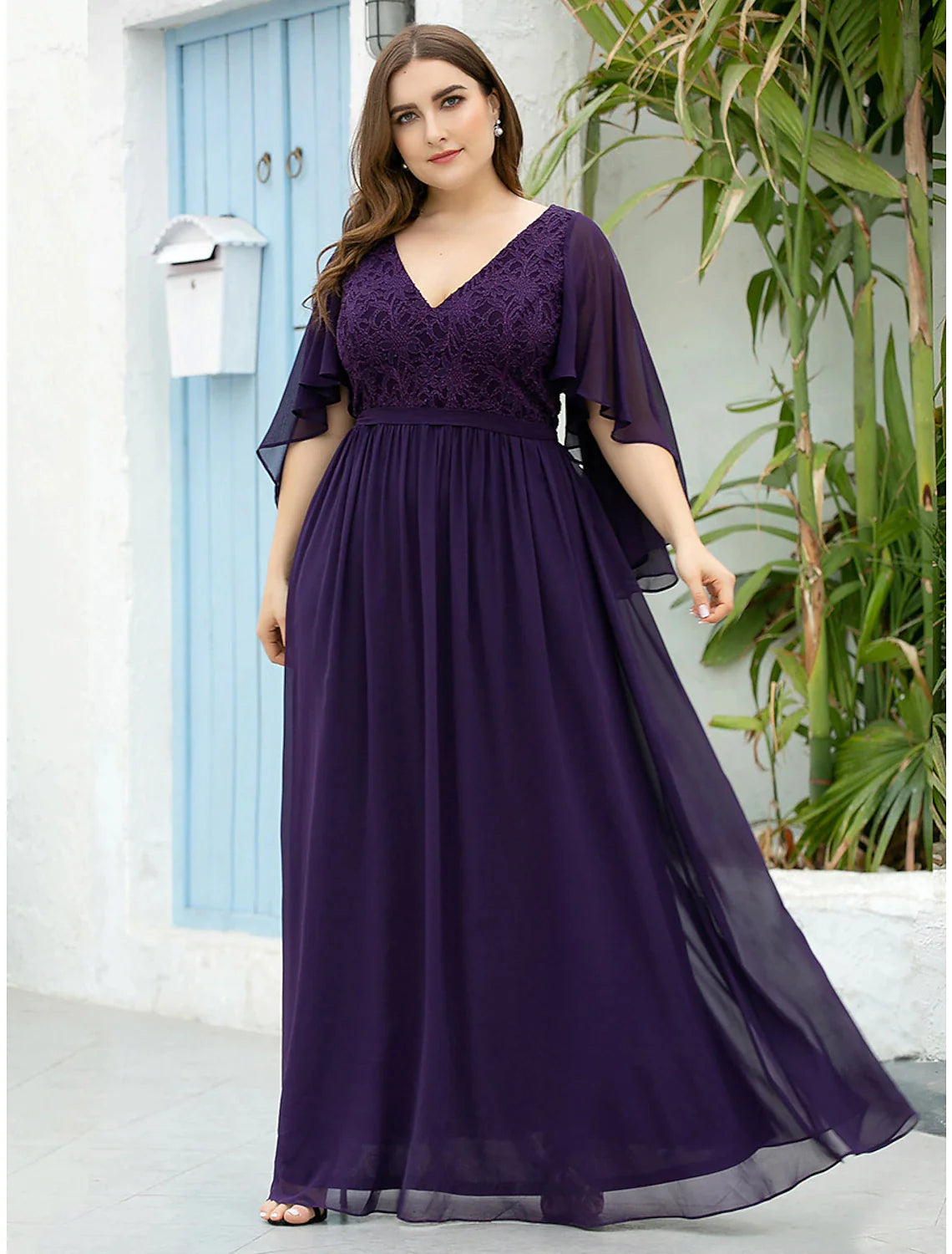 A-Line Mother of the Bride Dress Plus Size Elegant V Neck Floor Length ...